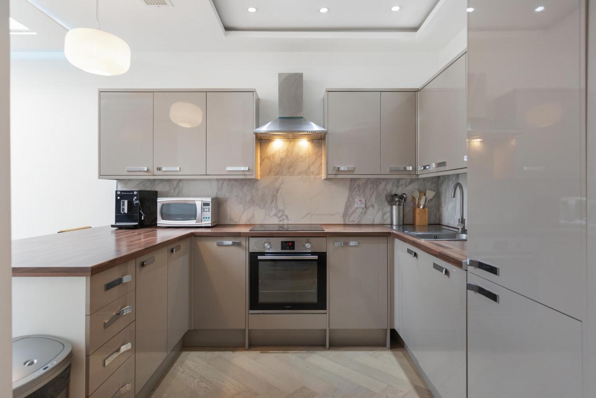 The Pearl - Luxury 5* With Park View Appartamento Londra